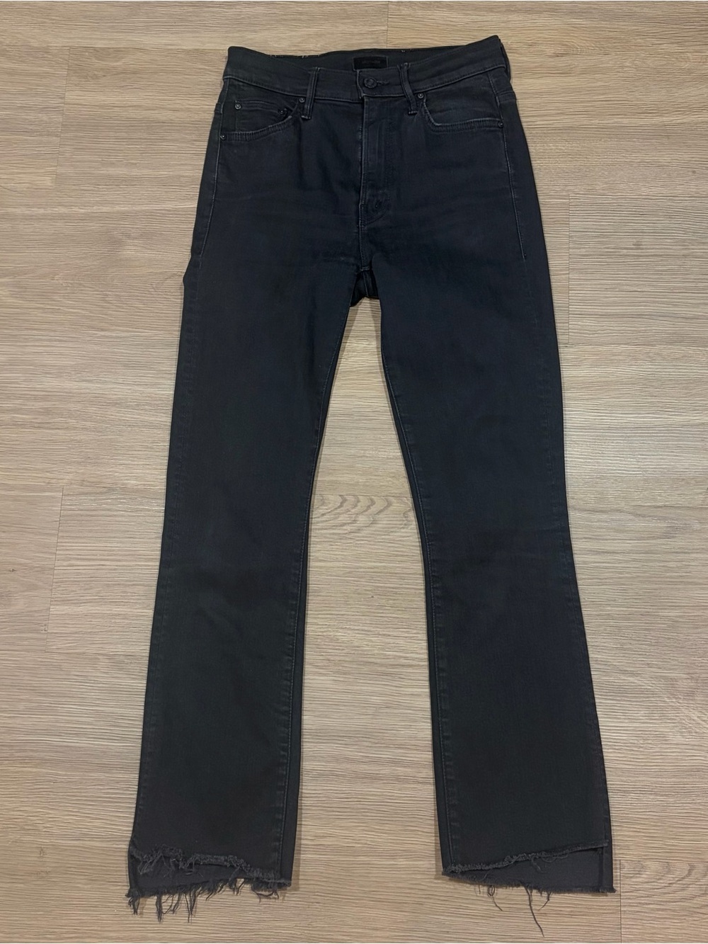 MOTHER The Insider Crop Step Fray Jeans Not Guilty Black 25 High Rise Flare